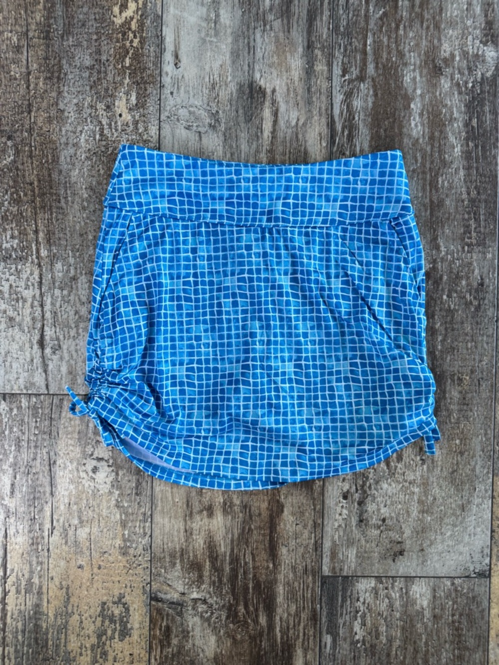 2 for $30 sale: NWT Greg Norman blue tiles side ruched golf/ tennis skirt - XS
